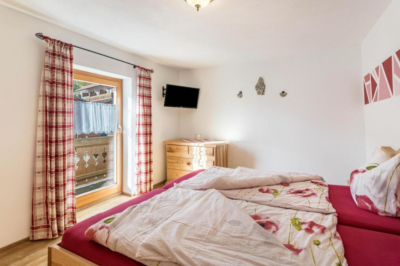Ferienwohnung Granat Mittenwald Kültér fotó